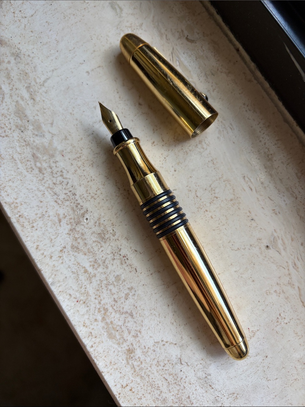 BRASS BENSON & HEDGES BALLPOINT PEN Gold Metal Ballpoint Pen with Black Grip Rin - Picture 4 of 4